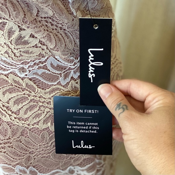 Lulu's Spring Summer White, Cream & Blush Lace V-neck Dress, Large, NWT - Picture 12 of 12